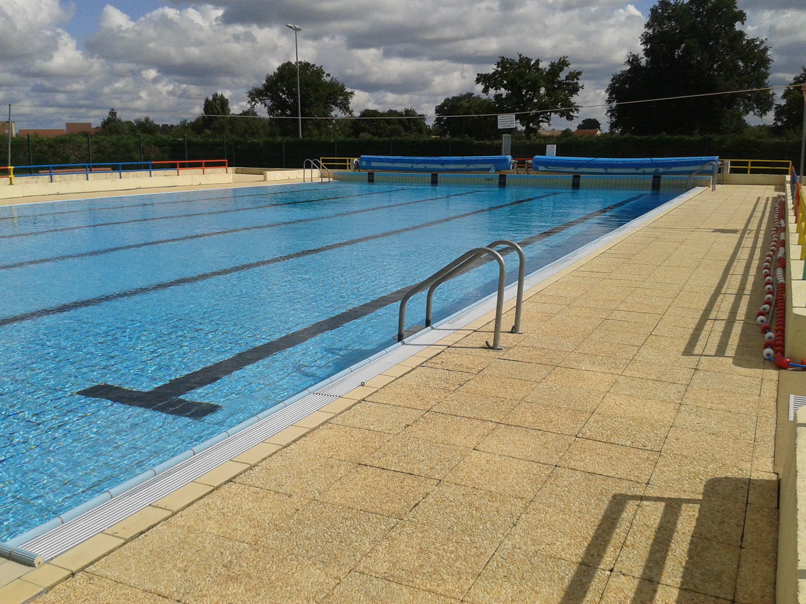 Piscine de Beaumont-sur-Sarthe